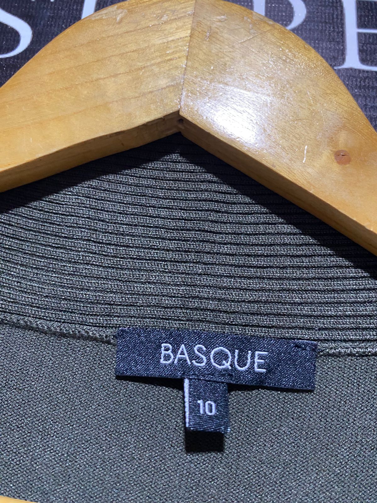 BASQUE |M| BUST 16| DARK OLIVE GREEN OPEN-FRONT DRAPED CARDIGAN