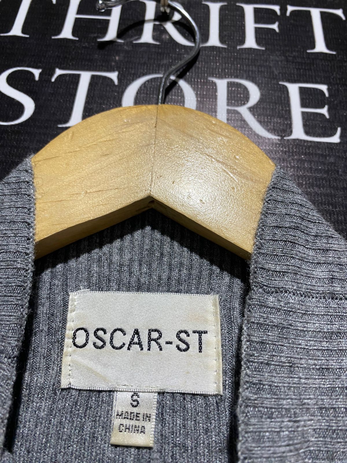 OSCAR ST |S| BUST 12| GREY RIBBED KNIT MINI DRESS
