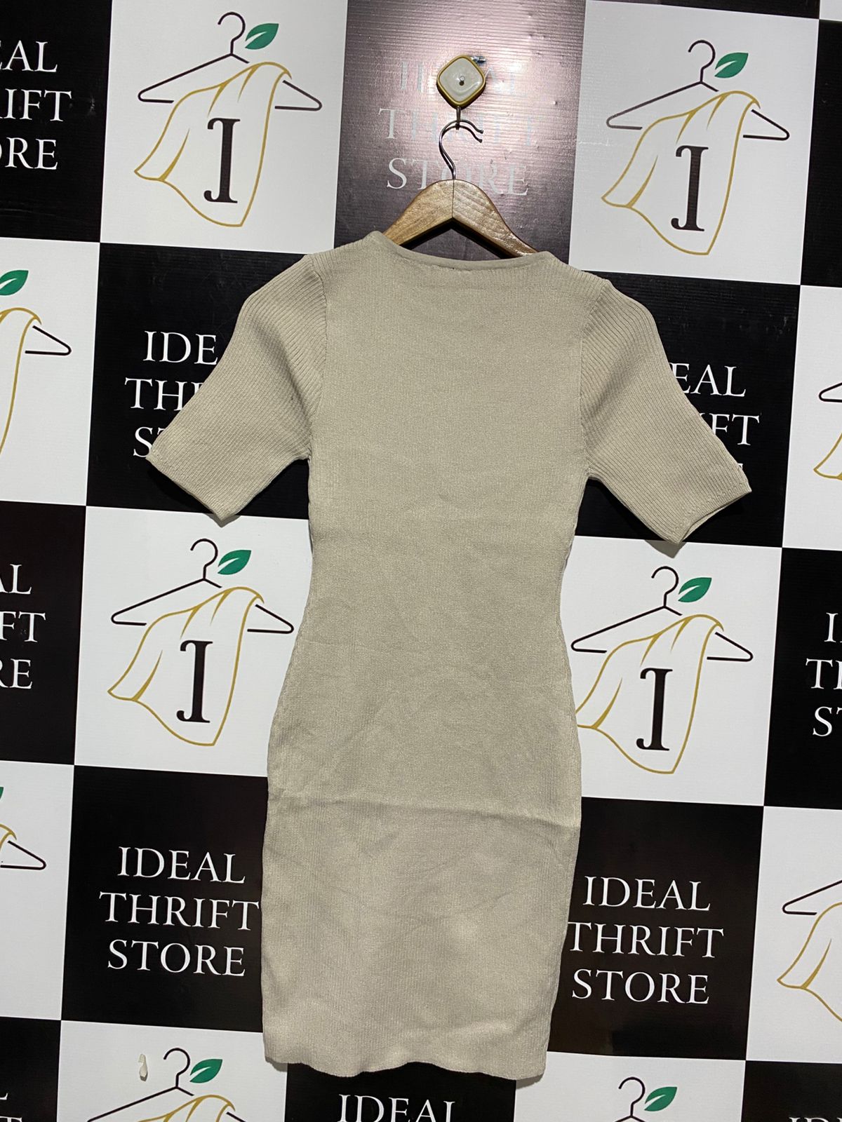 H&M DIVIDED |S| BUST 12| BEIGE RIBBED BODYCON DRESS