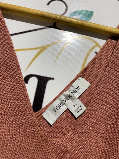 FOREVER NEW |XS| BUST 11| RUST BROWN RIBBED V-NECK SWEATER TANK TOP