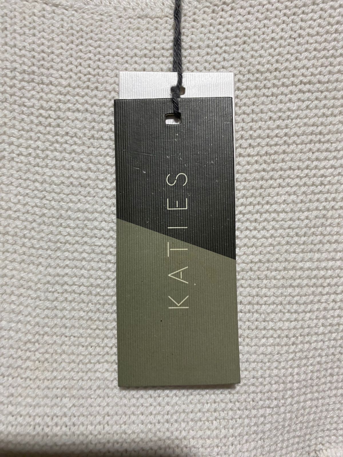 KATIES |XL| BUST 23| White Textured Knit Sweater