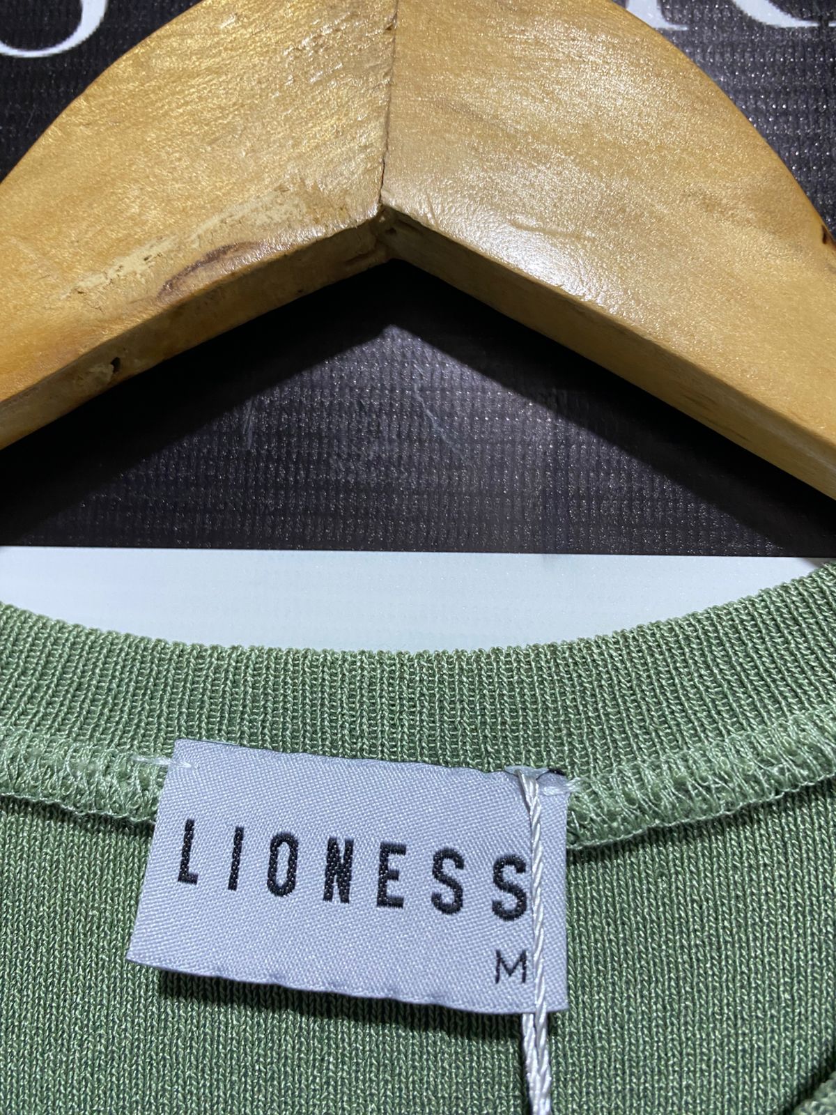 LIONESS |M| BUST 14| SAGE GREEN RIBBED SLEEVELESS ROUCHED MIDI DRESS