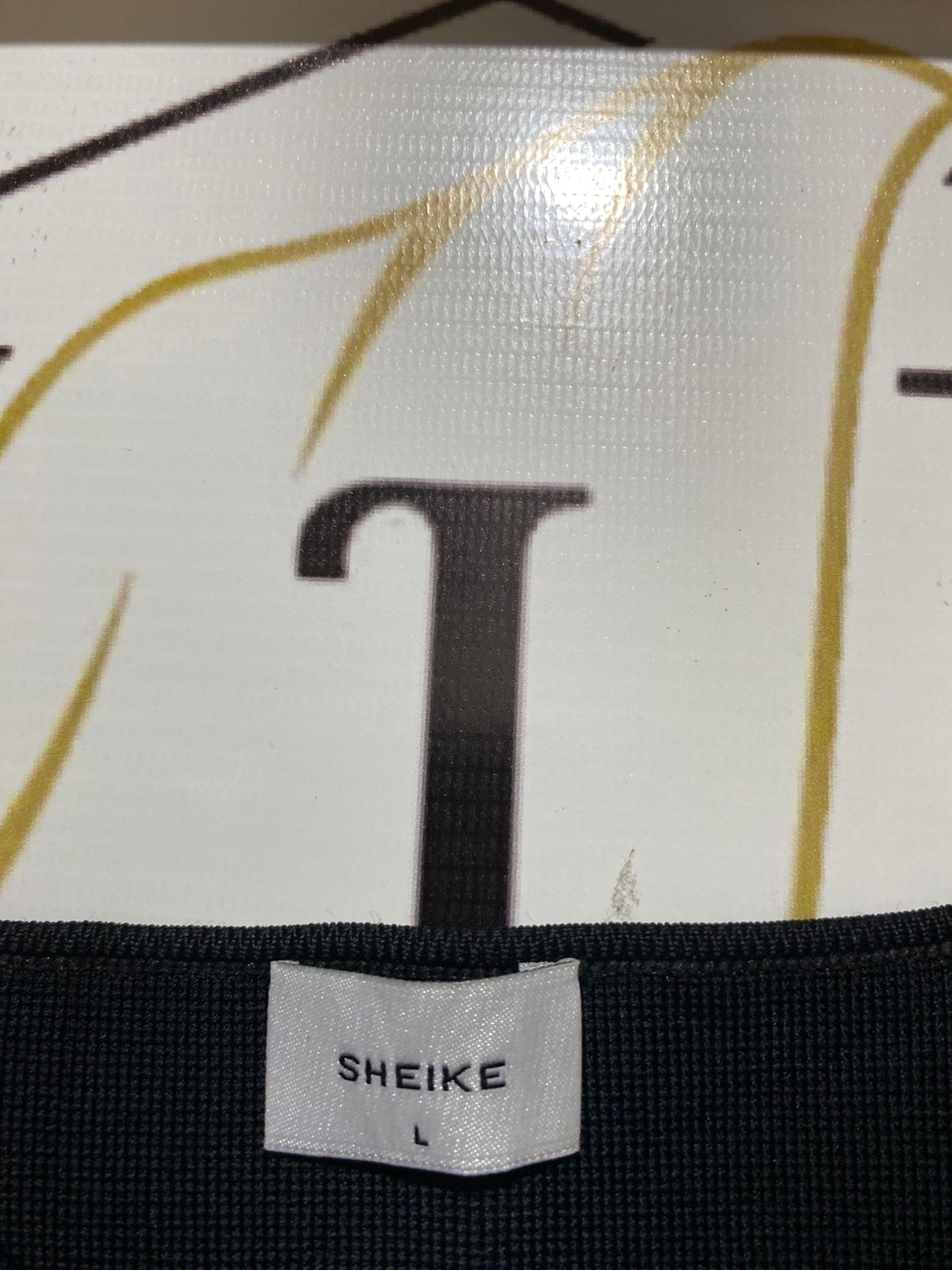 SHEIKE |L| BUST 14| CHIC BLACK CROPPED CAMI WITH GOLD CHAIN STRAPS
