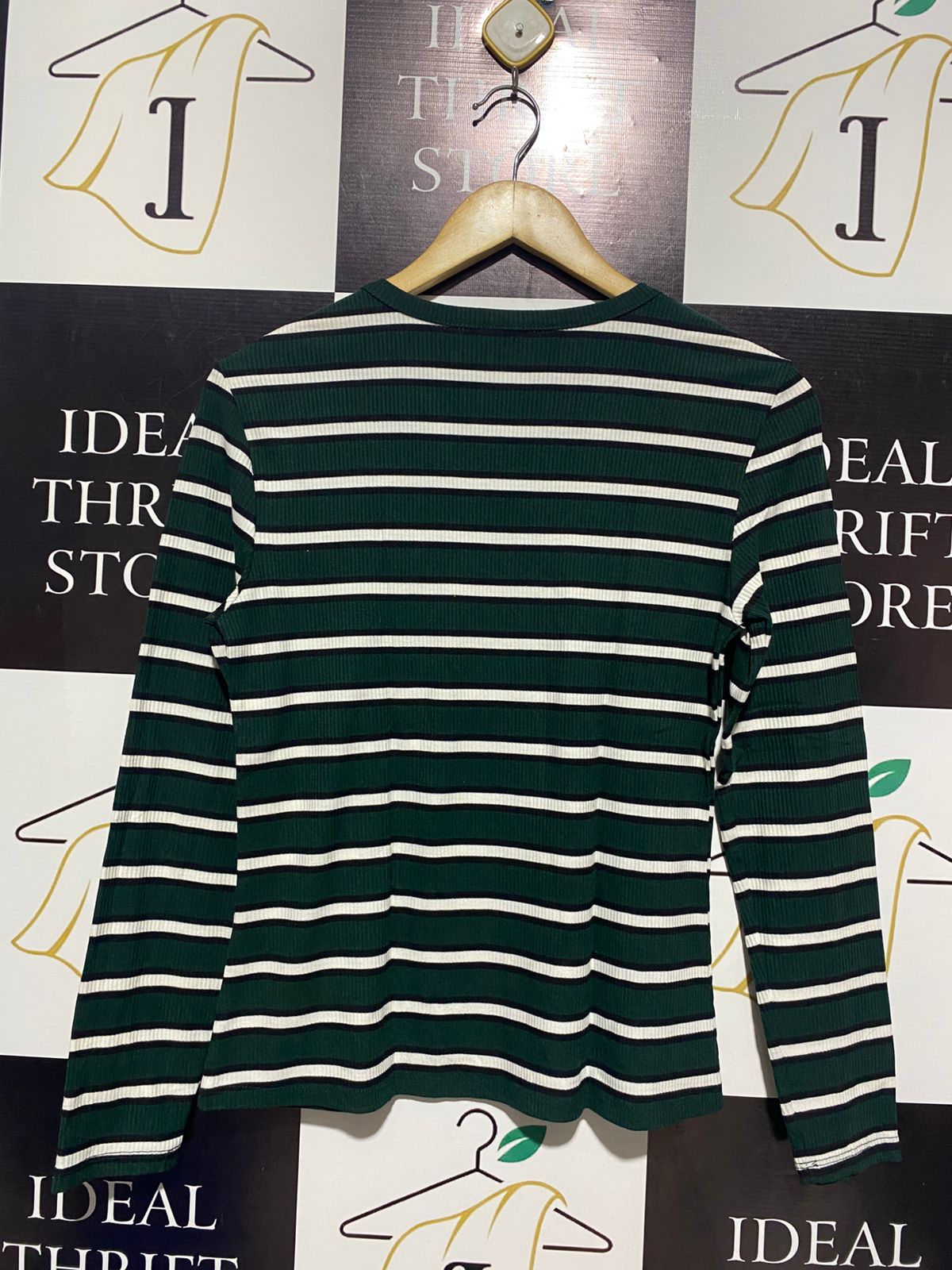 ANKO |M| BUST 16| CLASSIC DARK GREEN AND WHITE STRIPED LONG SLEEVE TOP – ESSENTIAL RIBBED KNIT