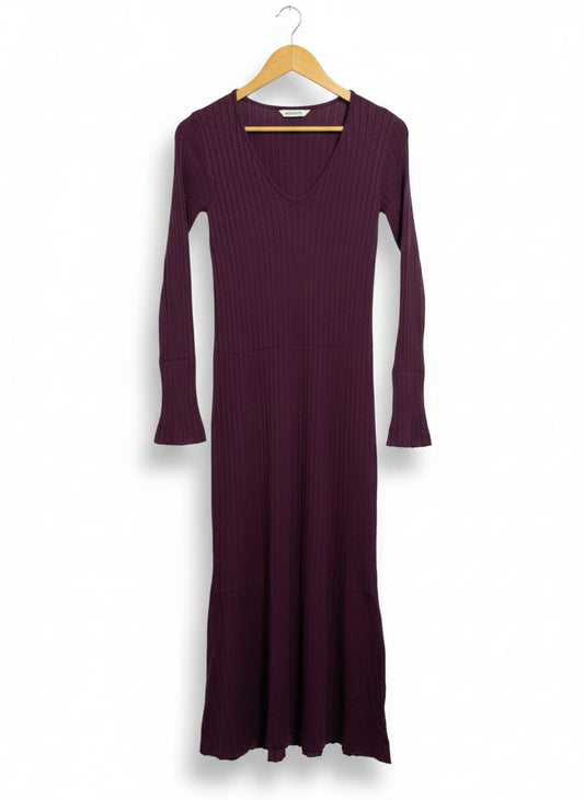 ANKO |M| BUST 15| DEEP PLUM V-NECK RIBBED KNIT MAXI DRESS