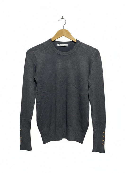 ZARA |M| BUST 17| ELEVATE YOUR EVERYDAY ESSENTIALS WITH THIS SOPHISTICATED CHARCOAL GREY SWEATER