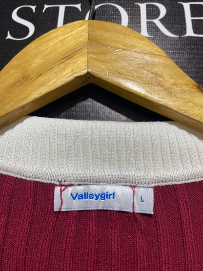 VALLEY GIRL |L| BUST 15| PREPPY RIBBED V-NECK POLO KNIT