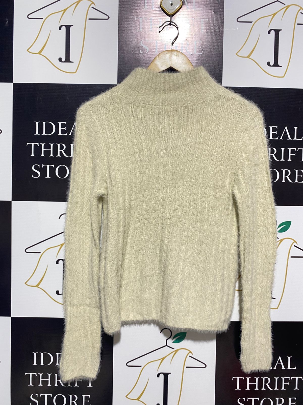 & ME |XS| BUST 16| EXPERIENCE UNMATCHED COMFORT IN THIS PLUSH CREAM SWEATER