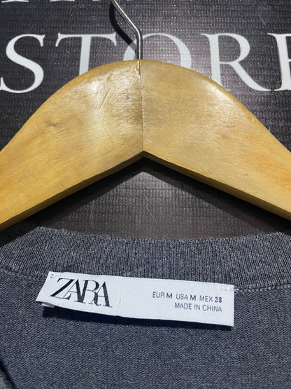 ZARA |M| BUST 17| ELEVATE YOUR EVERYDAY ESSENTIALS WITH THIS SOPHISTICATED CHARCOAL GREY SWEATER