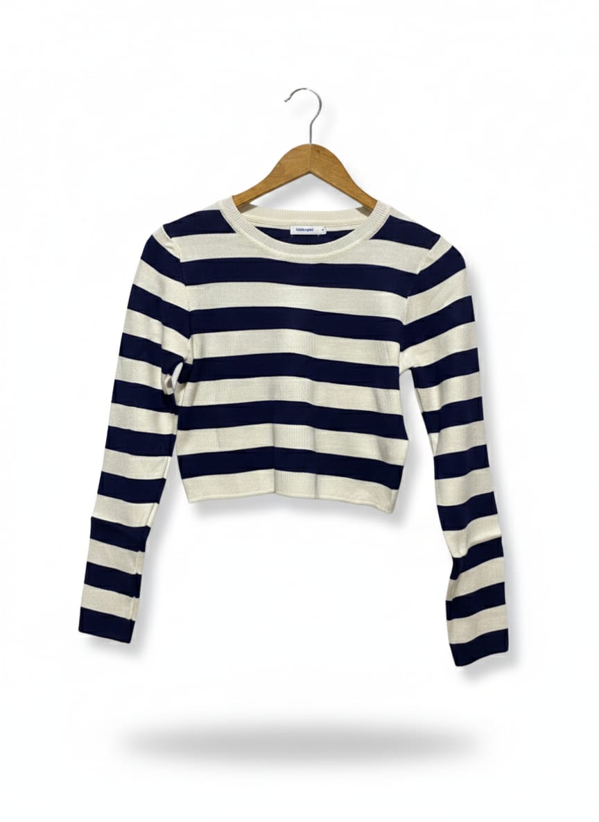 VALLEY GIRL |M| BUST 16| NAVY AND WHITE STRIPED LONG-SLEEVE CROP TOP