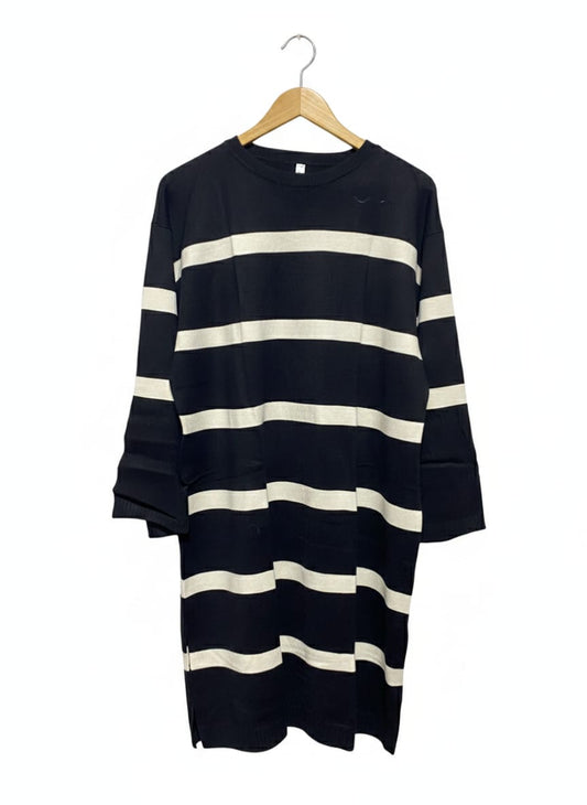 & ME |M| BUST 21| BLACK AND WHITE STRIPED KNIT T-SHIRT DRESS