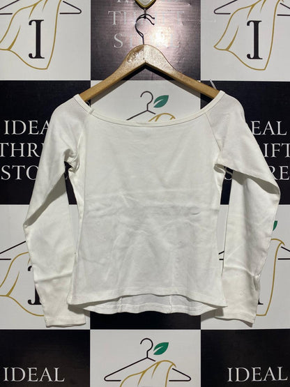 ANKO |M| BUST 16| WHITE RIBBED SCOOP-NECK LONG SLEEVE WITH EYELET DETAIL