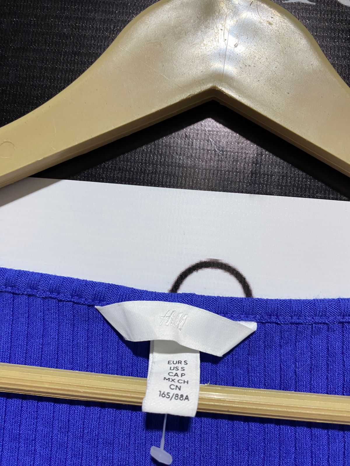 H&M |S| BUST 14| ROYAL BLUE RIBBED SCOOP NECK TOP