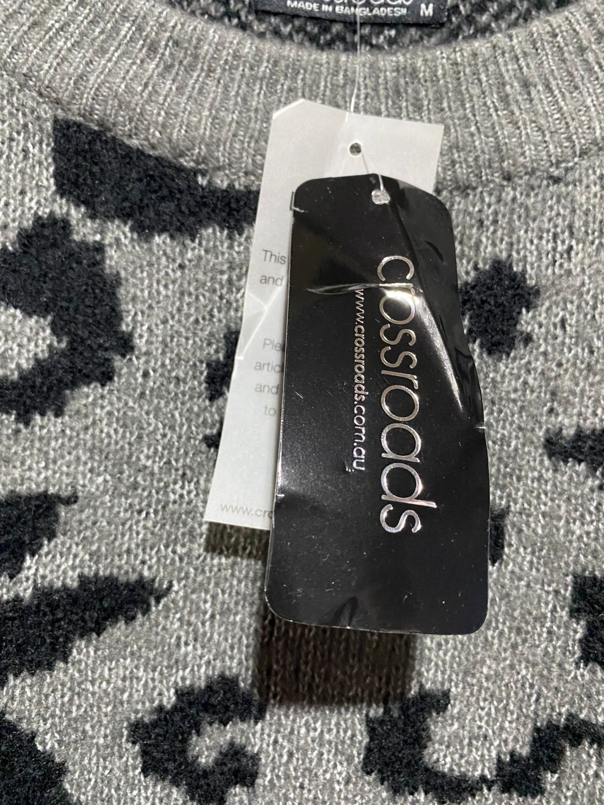 CROSS ROADS |M| BUST 21| GREY LEOPARD PRINT OVERSIZED SWEATER