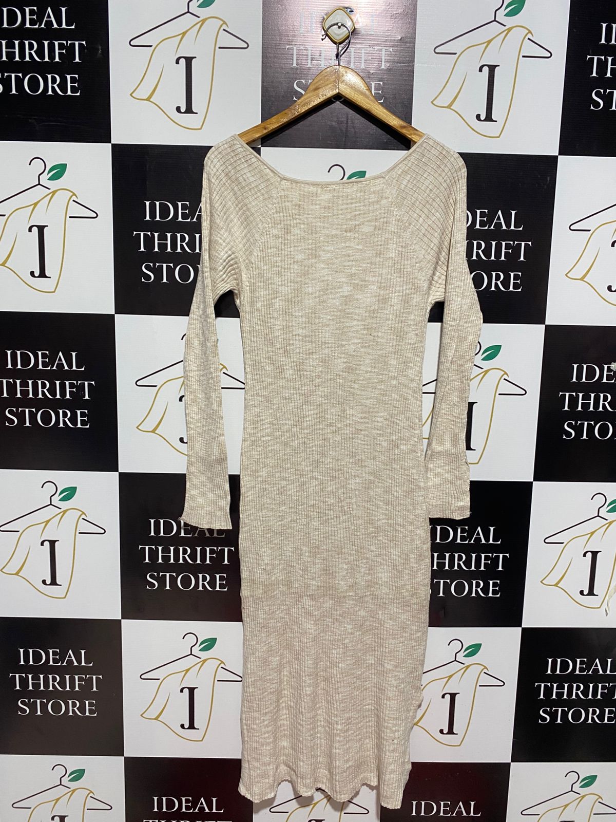 ANKO |M| BUST 14| RIBBED KNIT MIDI DRESS IN OATMEAL