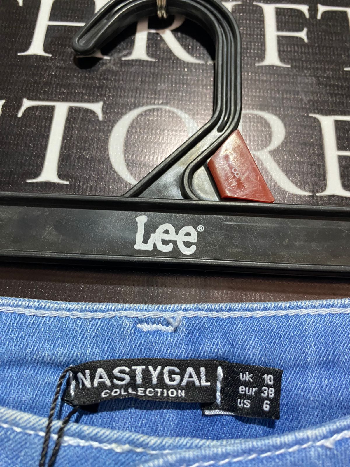 NASTY GAL |M| WAIST 26| VINTAGE-INSPIRED STAR PRINT FLARE JEANS