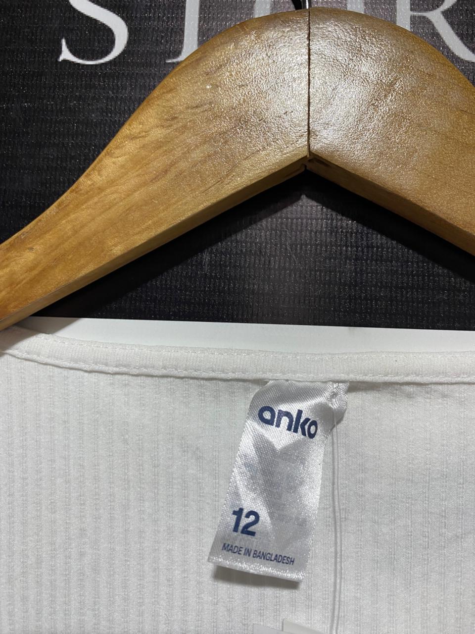 ANKO |M| BUST 16|B10| WHITE RIBBED SCOOP NECK BODYSUIT