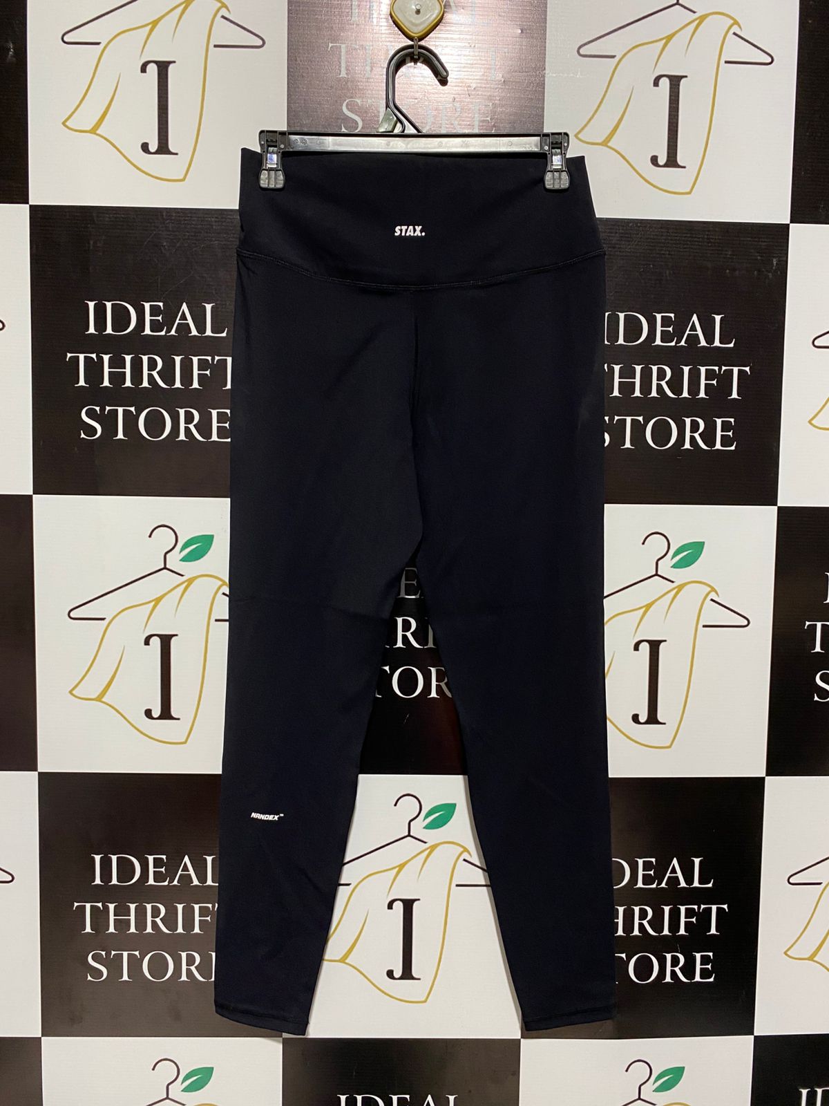 STAX |XL| WAIST 26| C6| OFFICIAL WOMEN’S HIGH-WAISTED PERFORMANCE LEGGINGS - CLASSIC BLACK