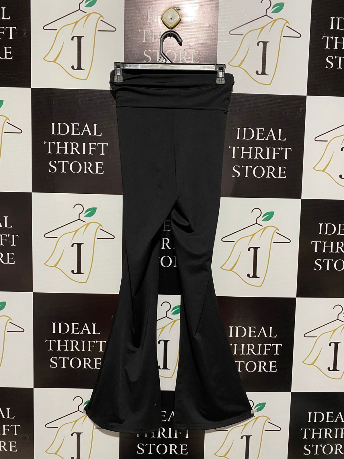 WOMEN'S HIGH-WAISTED CROSSOVER FLARE YOGA PANTS - NOIR BLACK |S| WAIST 24|