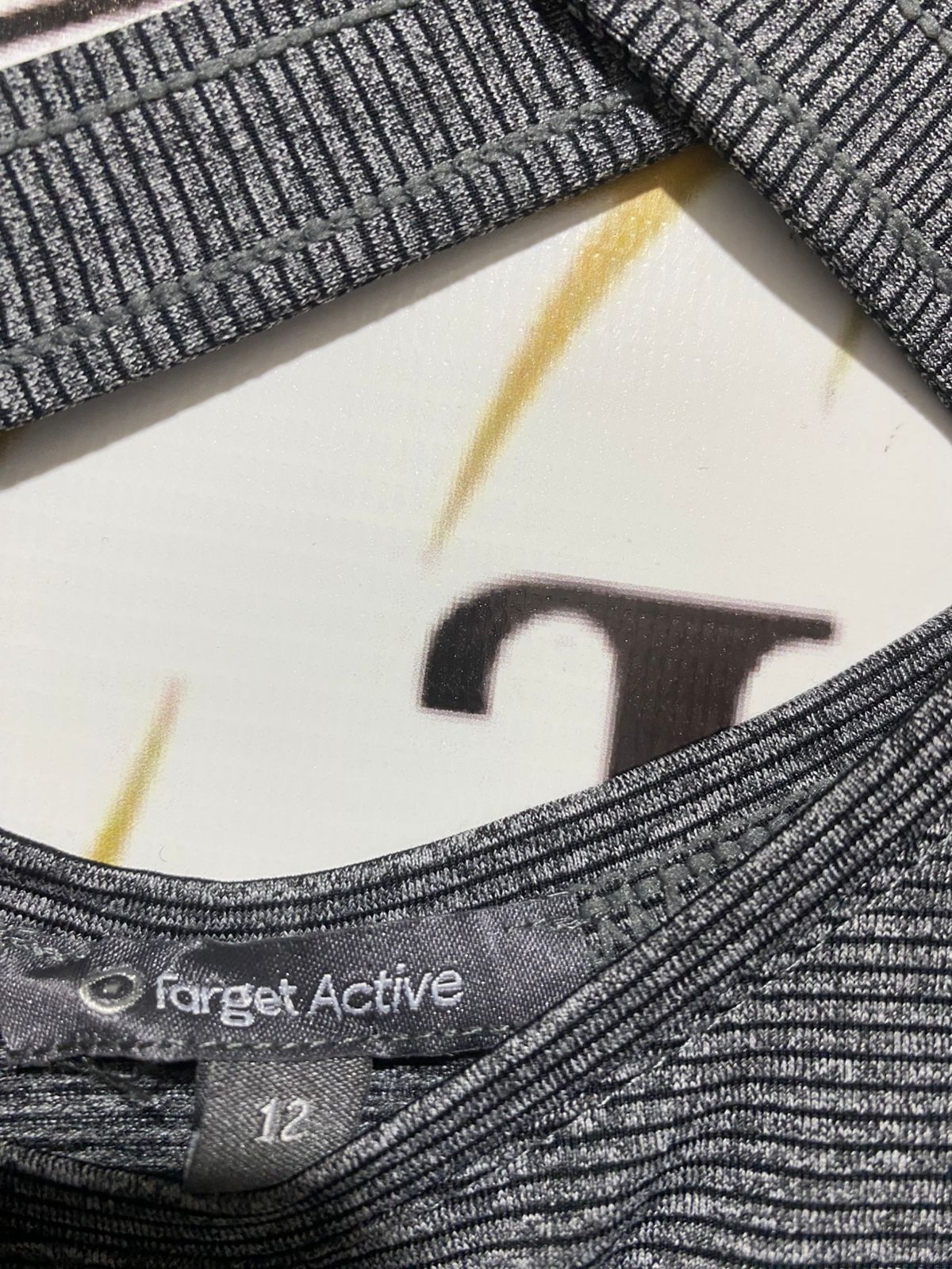 FARGET ACTIVE |M| BUST 18| PREMIUM HEATHER GREY COTTON CREWNECK T-SHIRT ON WOODEN HANGER