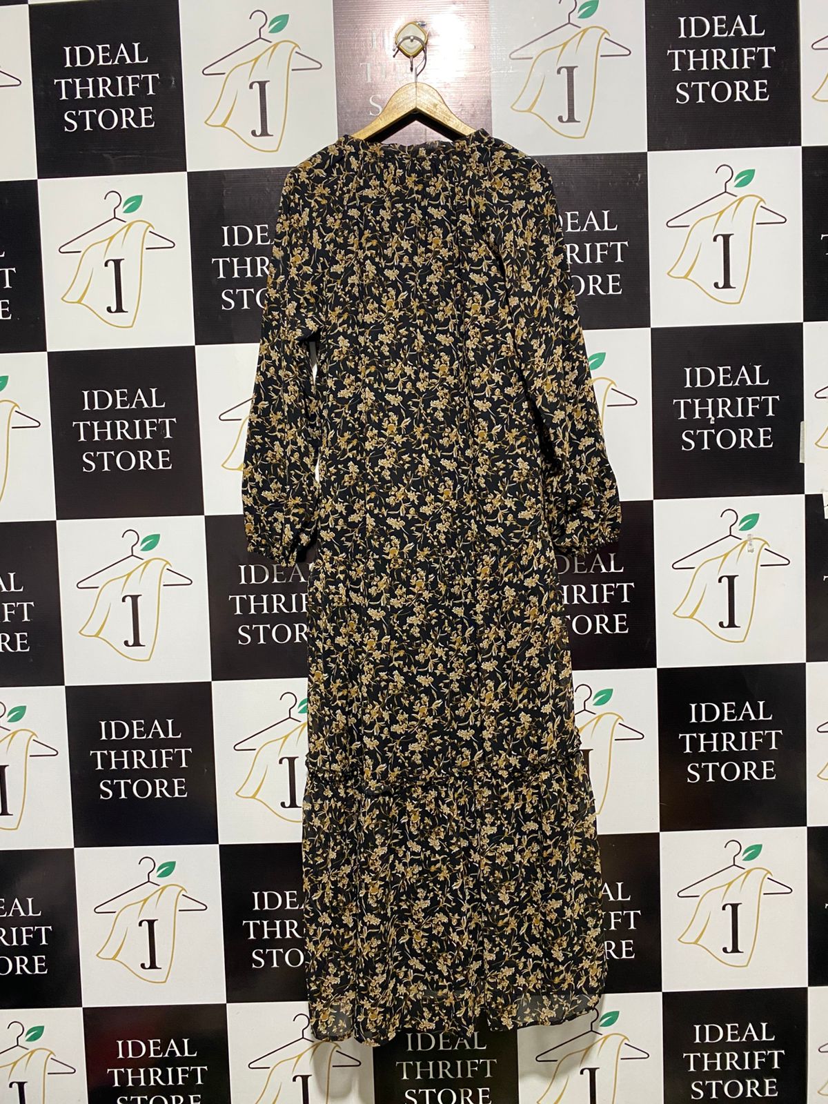 LORRAINE |L| BUST 21| C6|LONG-SLEEVE TIERED FLORAL MAXI DRESS