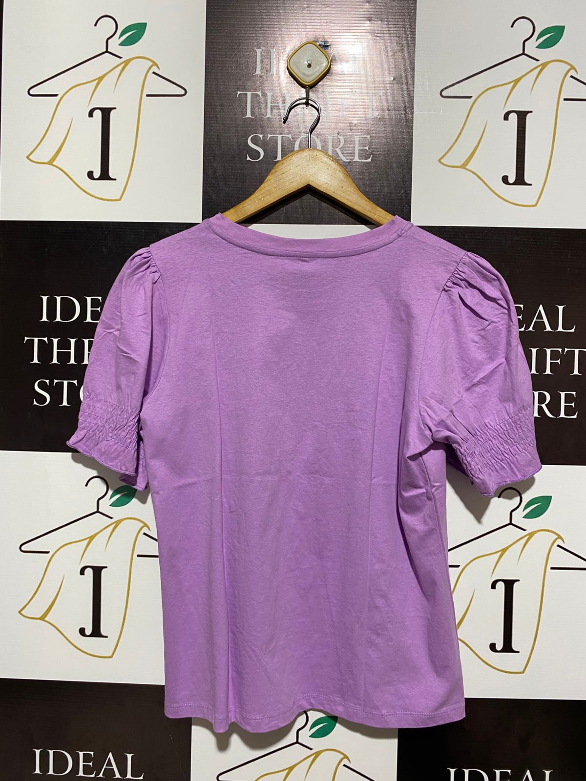 & ME |M| BUST 19| C1|  CHIC LAVENDER SMOCKED PUFF-SLEEVE CREW NECK BLOUSE