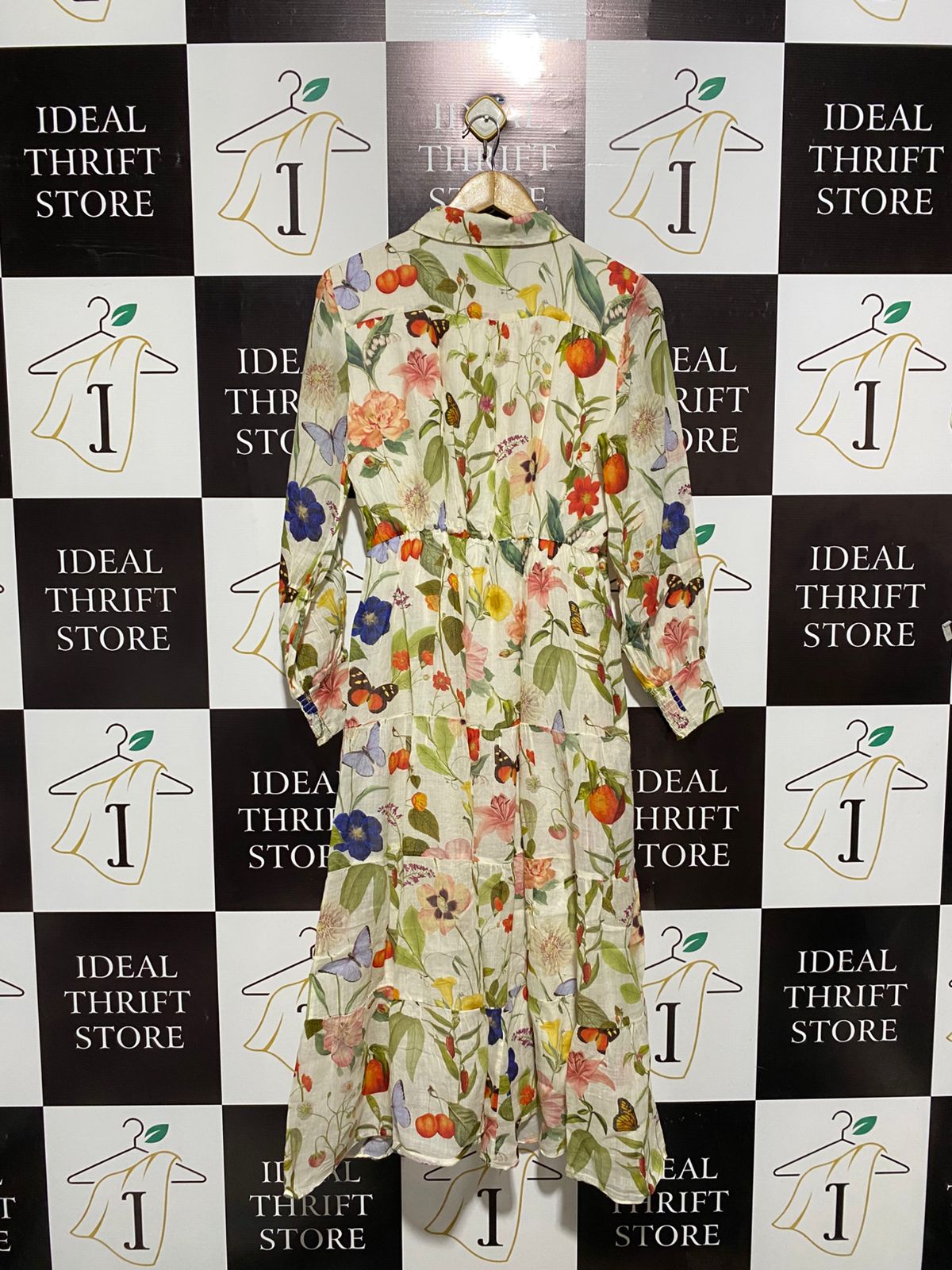 FOREVER NEW |M| BUST 19| VIBRANT BOTANICAL PRINT BUTTON-DOWN TIERED MAXI DRESS