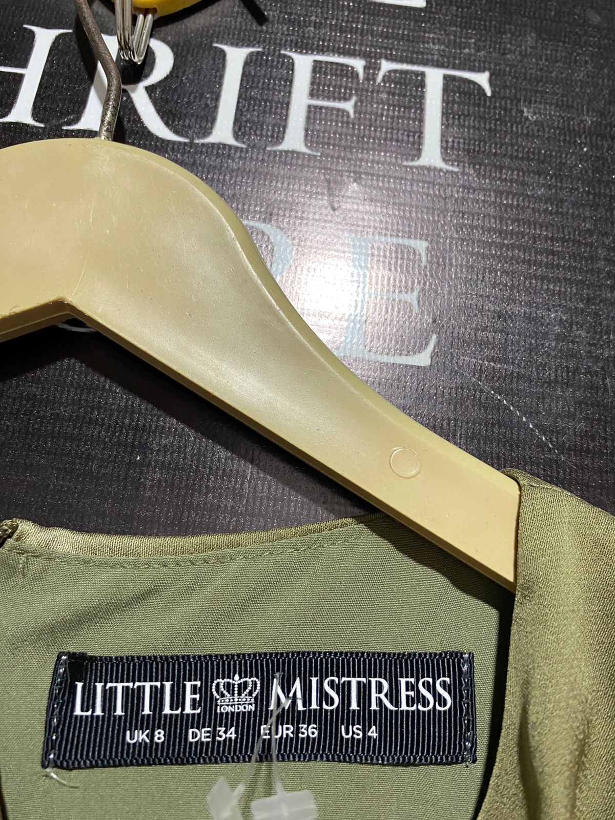 LITTLE MISTRESS |S| BUST 16| C6| ELEGANT OLIVE GREEN SATIN TWIST-FRONT MIDI DRESS WITH LACE SHOULDERS