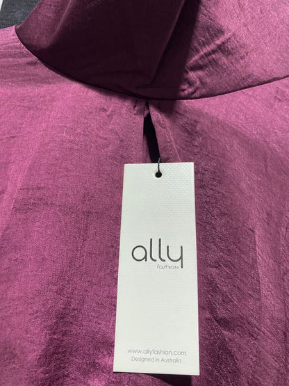 ALLY |S| BUST 15| BURGUNDY SATIN HIGH-NECK CROP BLOUSE