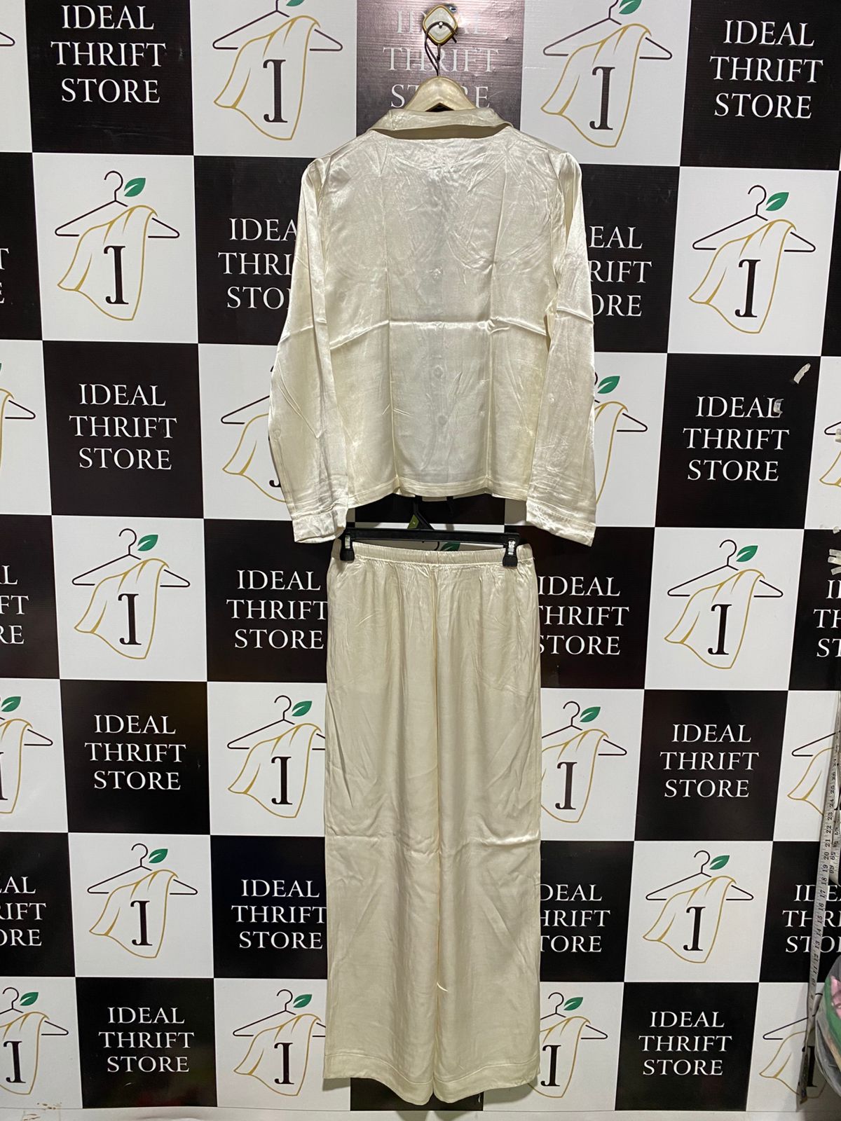 LUNAREY |S| LUXURY SATIN LOUNGEWEAR SET