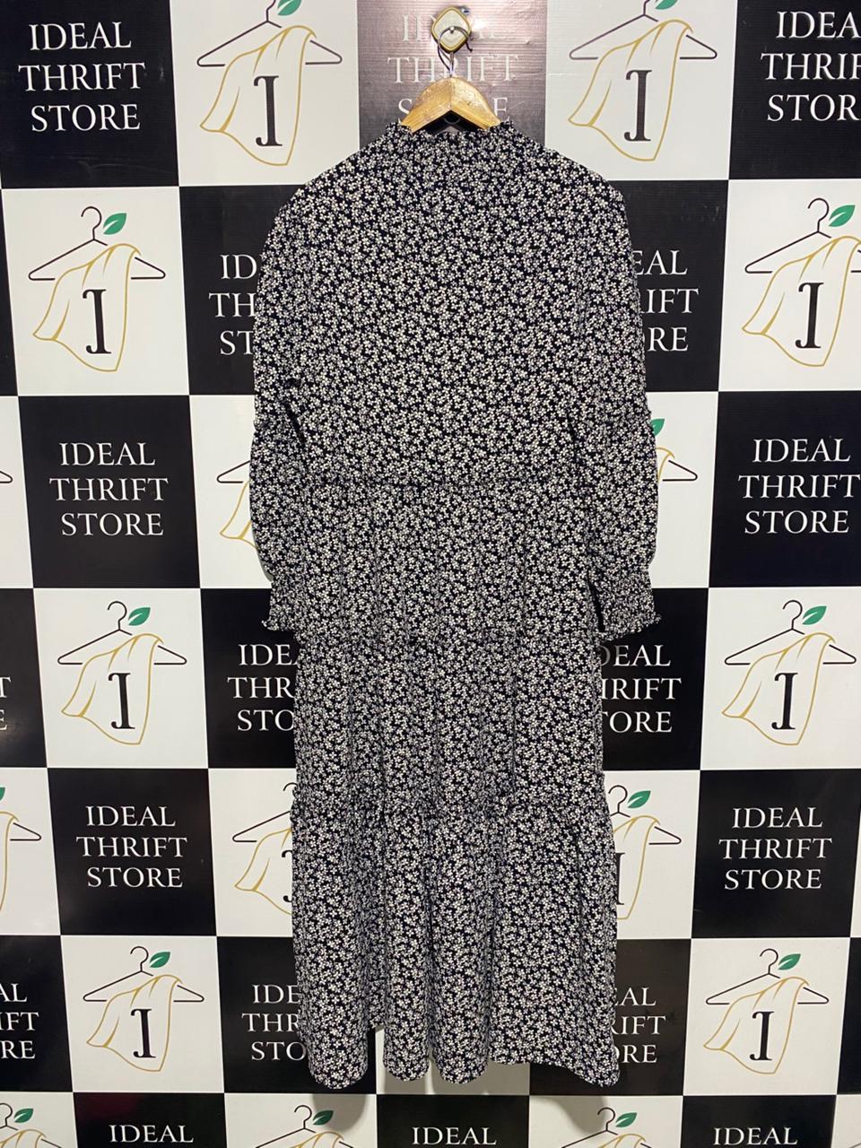 LORRAINE |M| BUST 18| C6|MONOCHROME FLORAL TIERED MIDI DRESS