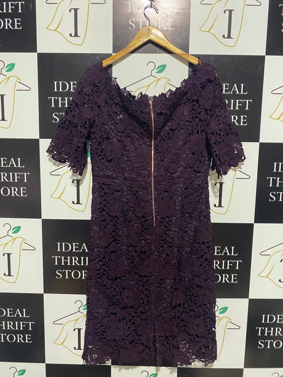 JACQUI E |M| BUST 18| ELEGANT DEEP PURPLE LACE OFF-THE-SHOULDER SHEATH DRESS