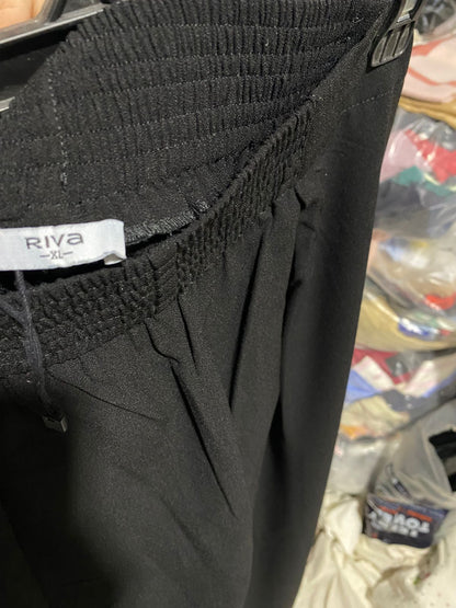 RIVA |XL| WAIST 35| MINIMALIST NOIR PLEATED CULOTTES