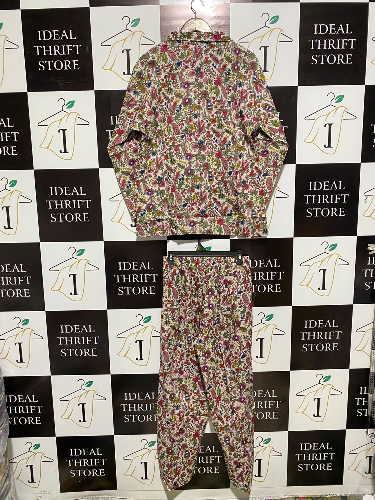 ARABELLA |L|  SLEEPWEAR HAND BLOCK PRINTED LONG PJ - PINK/RED FLORAL