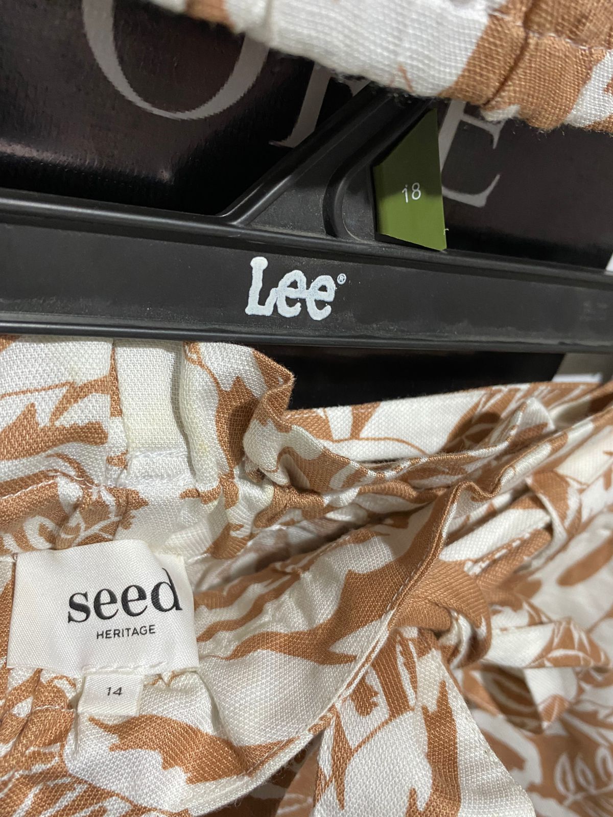SEED |L| BOUTIQUE SKYLA FLORAL BUBBLE TWO-PIECE SET - BROWN/WHITE