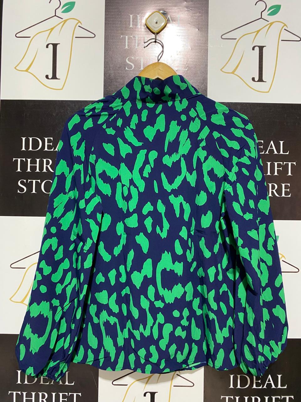 SHEIN |M| BUST 19| ANIMAL PRINT BOW TIE BLOUSE - GREEN/NAVY