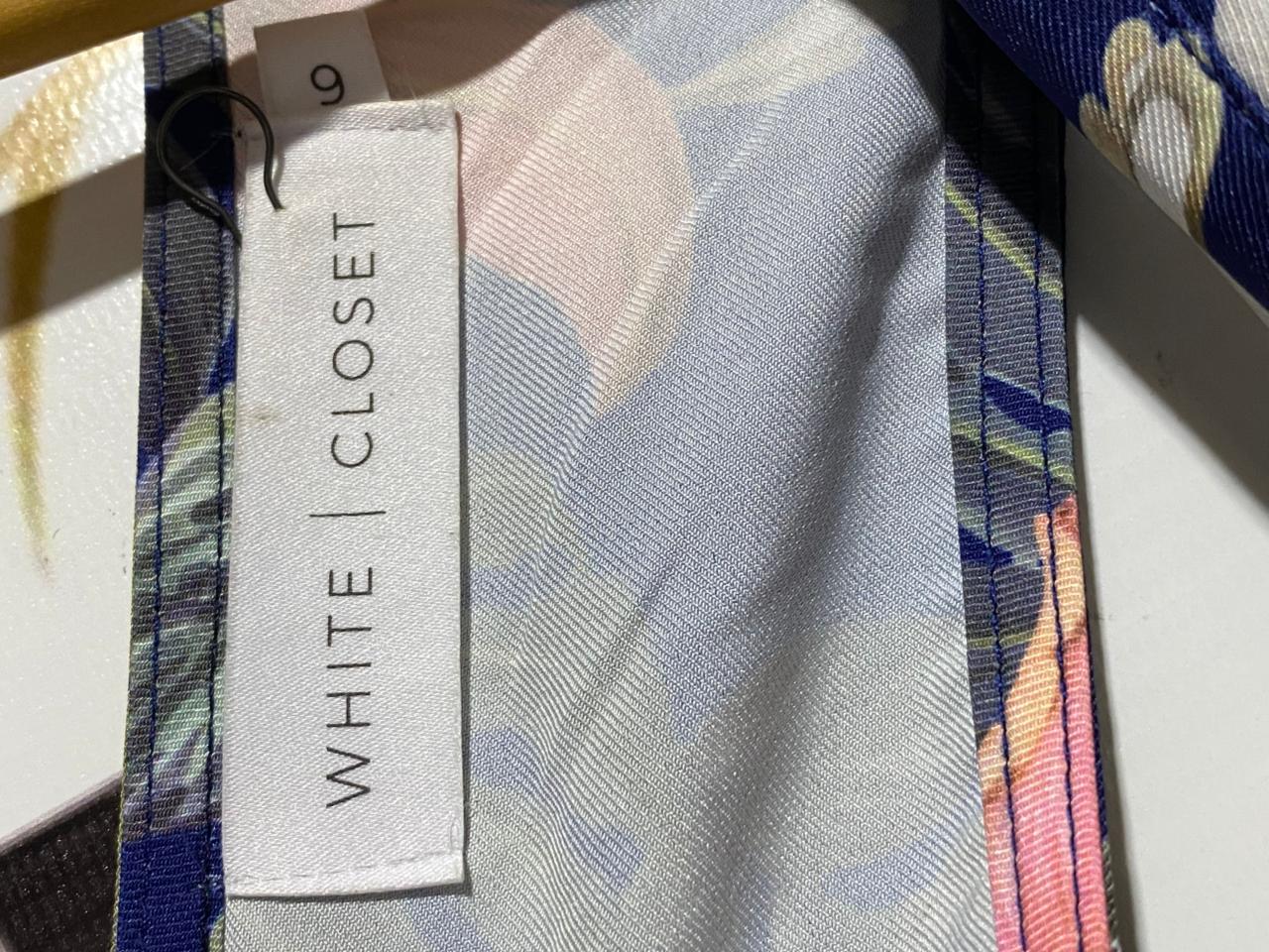WHITE CLOSET |M| BUST 16| NAVY FLORAL WRAP JUMPSUIT