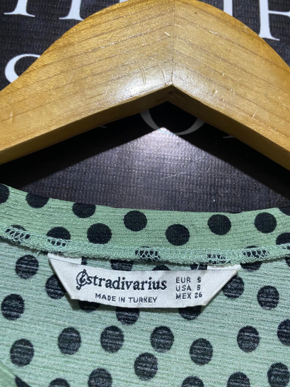 STRADIVARIUS |S| BUST 16| C3| SAGE GREEN POLKA DOT TIERED MIDI DRESS