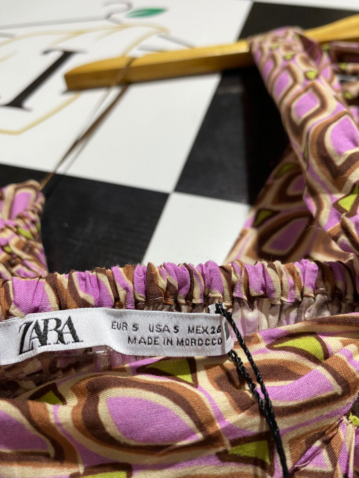 ZARA |S| BUST 14| C3|  ROSE QUARTZ GEOMETRIC HALTER MAXI DRESS