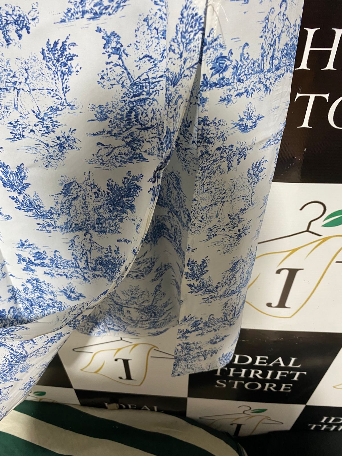 CIDER |XS| BUST 15|B12| VINTAGE-INSPIRED BLUE TOILE DE JOUY MIDI DRESS WITH RUFFLED STRAPS