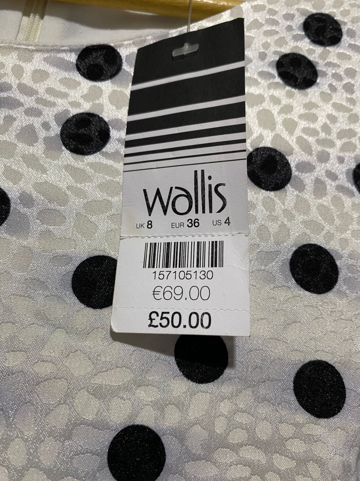 WALLIS |M| BUST 18| B1| CLASSIC MONOCHROME POLKA DOT MIDI DRESS WITH THREE-QUARTER SLEEVES