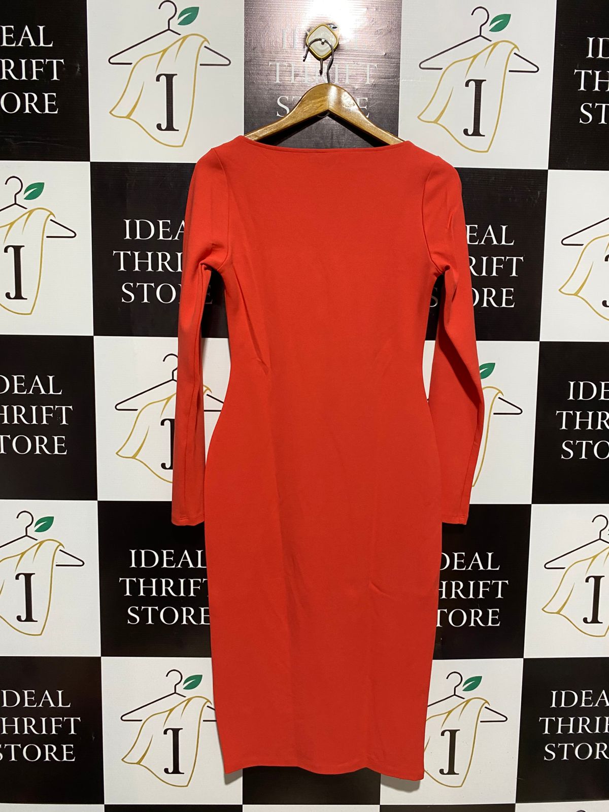H&M |M| BUST 16| BURNT ORANGE LONG-SLEEVE BODYCON MIDI DRESS WITH SQUARE NECKLINE