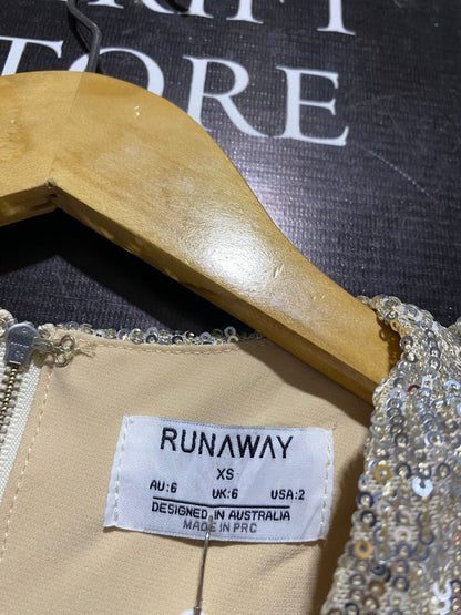 RUNAWAY |XS| BUST 15| GLAMOROUS CHAMPAGNE GOLD SEQUIN MINI DRESS WITH PLUNGING V-NECK