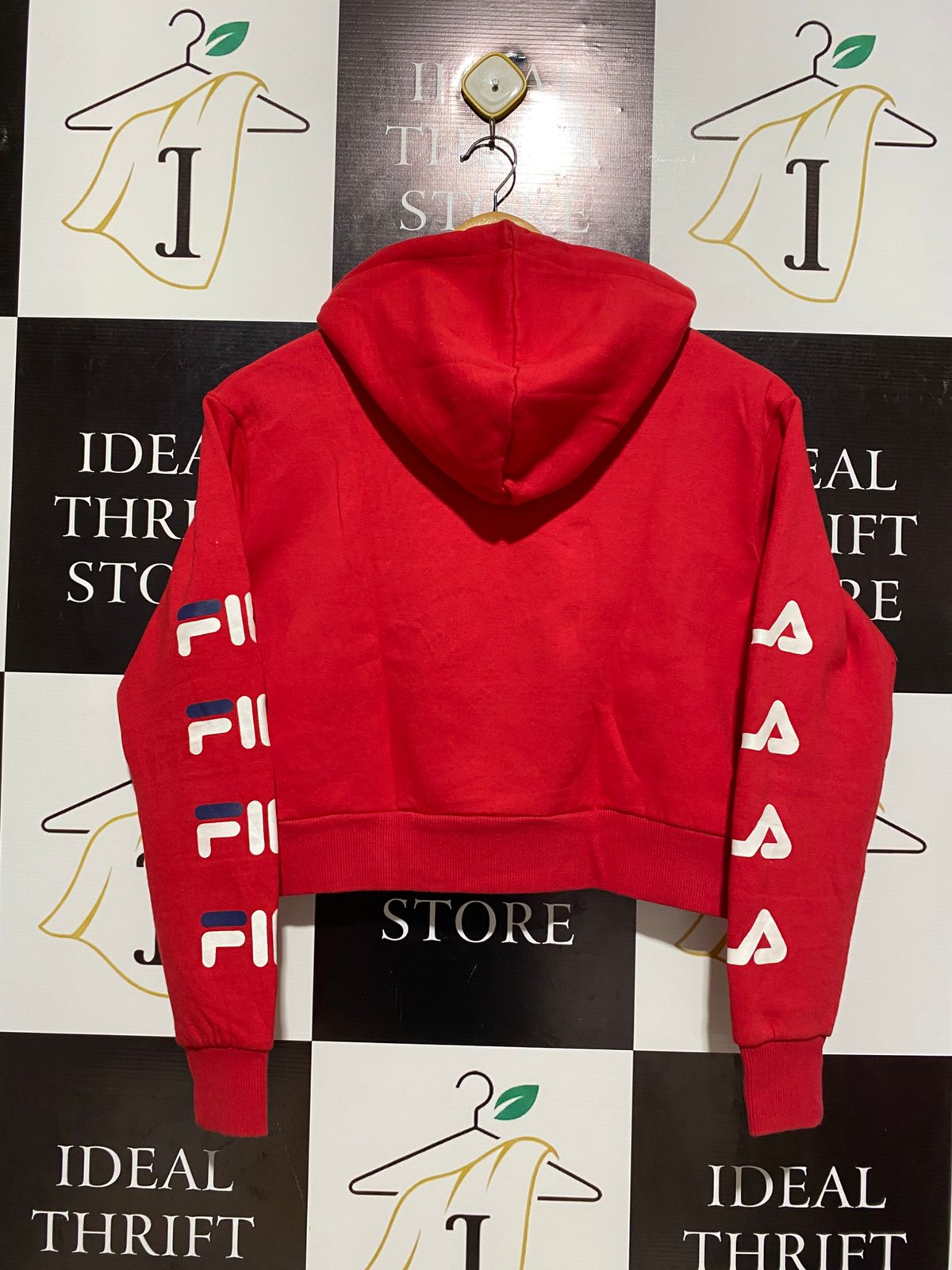 FILA |XS| BUST 20| WOMEN'S RED QUARTER-ZIP CROPPED GRAPHIC HOODIE