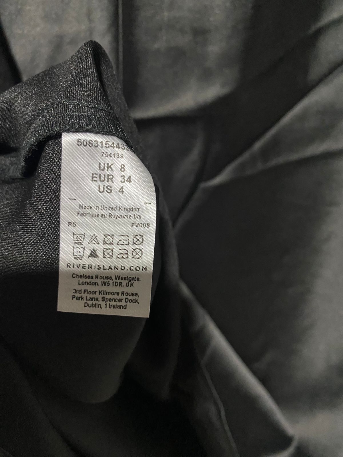 RIVER ISLAND |S| WAIST 26| BLACK SATIN MIDI SKIRT