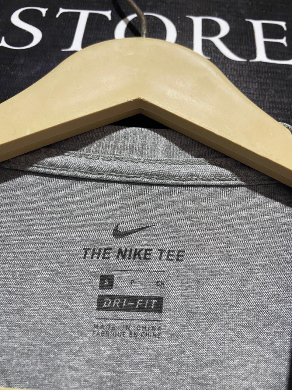 NIKE |S| BUST 18| WOMEN’S NIKE DRI-FIT PERFORMANCE T-SHIRT - CLASSIC HEATHER GREY - SHORT SLEEVE ACTIVEWEAR