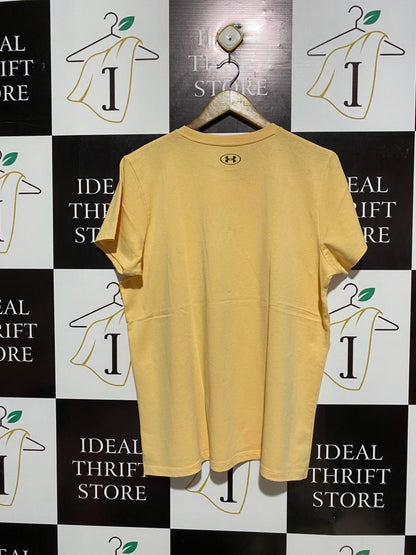 UNDER ARMOUR |XL| BUST 23| PROJECT ROCK WOMEN’S GRAPHIC T-SHIRT - PALE YELLOW SHORT SLEEVE TEE