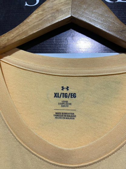 UNDER ARMOUR |XL| BUST 23| PROJECT ROCK WOMEN’S GRAPHIC T-SHIRT - PALE YELLOW SHORT SLEEVE TEE