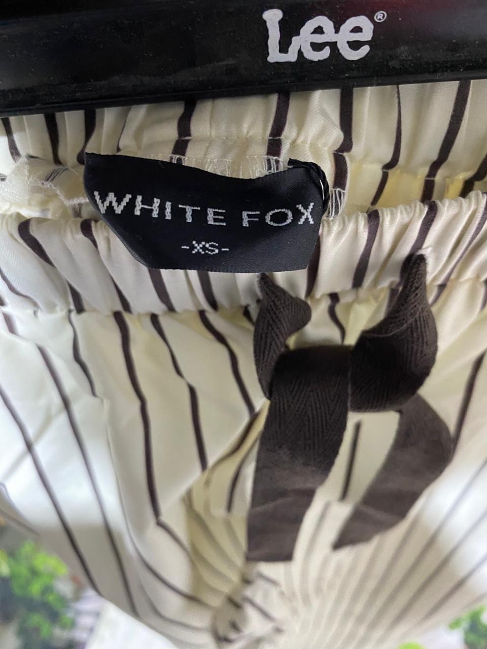 WHITE FOX |XS| WAIST 26| STRIPED ELASTIC WAIST LOUNGE PANTS