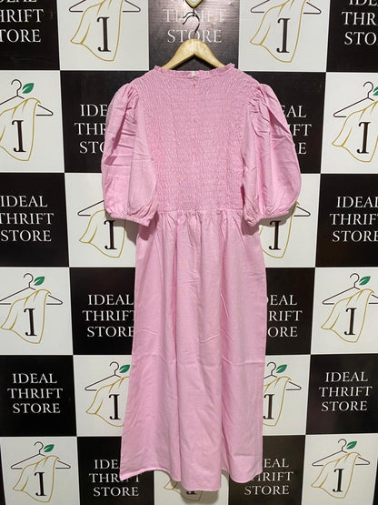 THE FATED |M| BUST 15| PINK SMOCKED PUFF-SLEEVE MIDI DRESS
